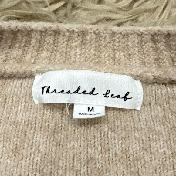 Threaded leaf stars button down cardigan size medium - Picture 2 of 4